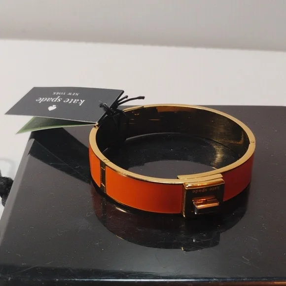 Kate Spade Phoebe Hinged Bangle New With Tags Retail $138 - Picture 6 of 7